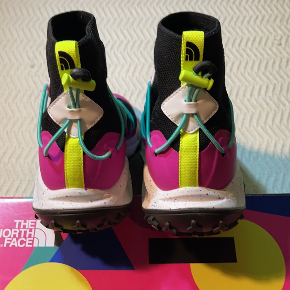 New in box- The North Face SIHL Mid Pop III - Picture 5 of 9